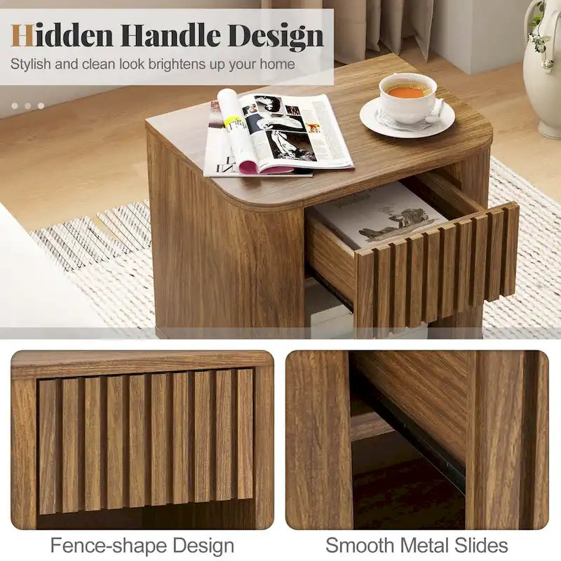 Comodino in legno 1/2 pz con cassetto e ripiano aperto