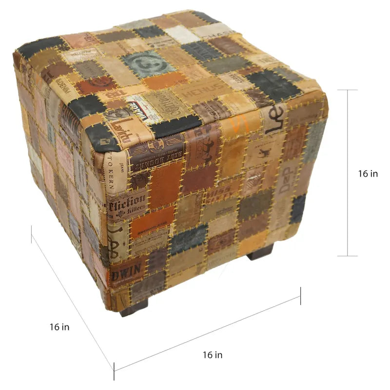 Pouf a cubo in pelle Daniella
