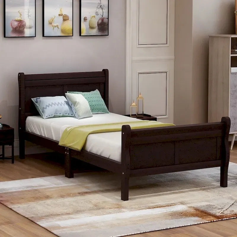 Letto a due piazze in legno