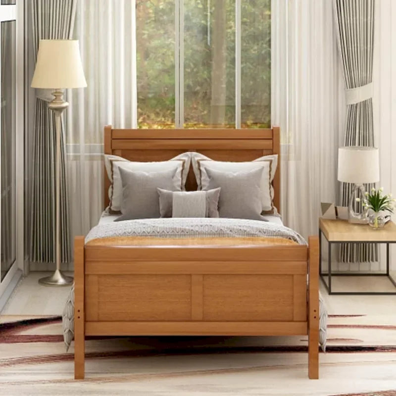 Letto a due piazze in legno