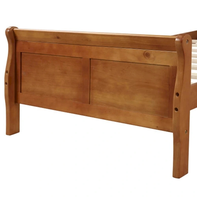 Letto a due piazze in legno