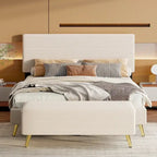 Struttura letto a piattaforma queen in legno con testiera a righe orizzontali, struttura letto imbottita con doghe in legno, non è necessaria la rete a molle
