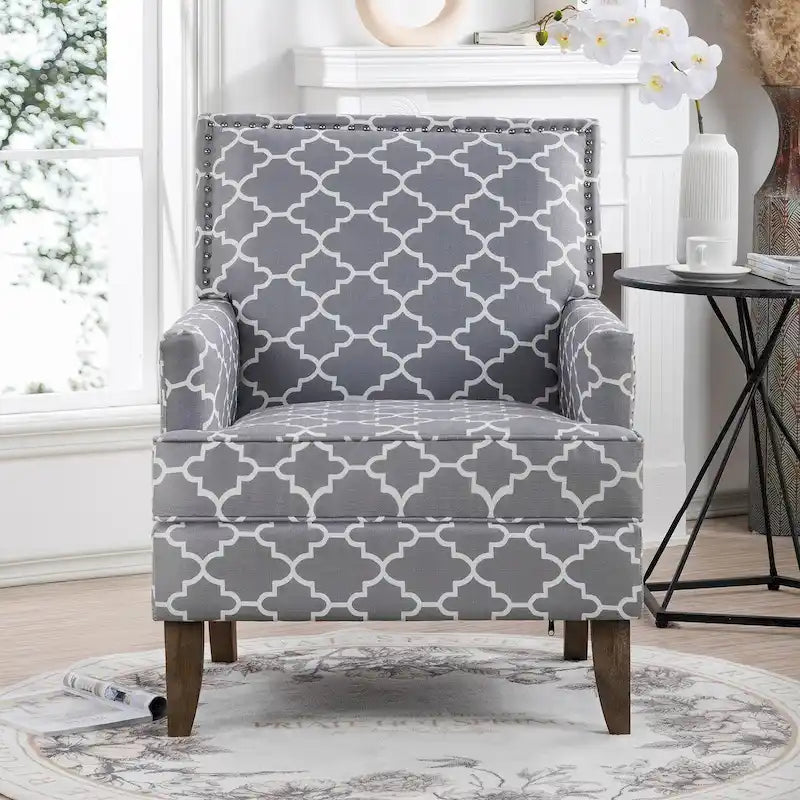 Poltroncine d'accento rivestite in tessuto con gambe in legno