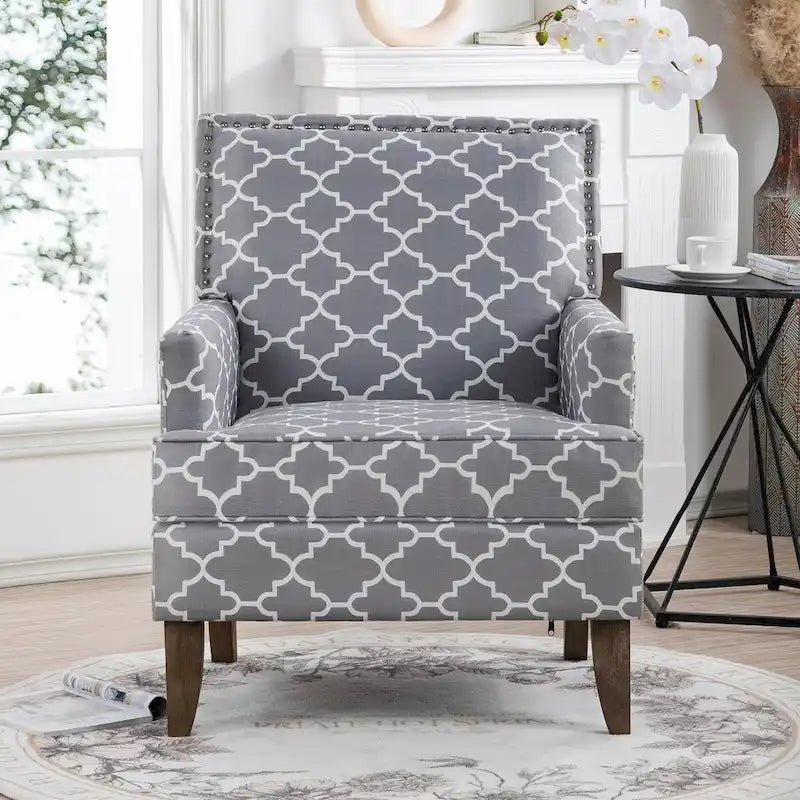 Poltroncine d'accento rivestite in tessuto con gambe in legno