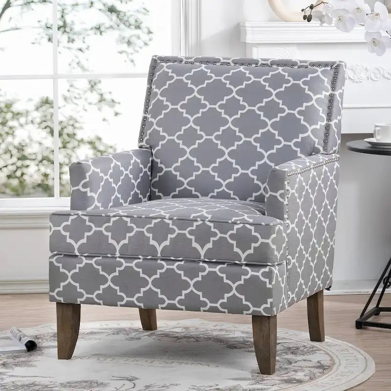 Poltroncine d'accento rivestite in tessuto con gambe in legno